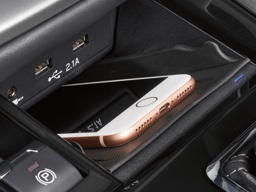 2021 Subaru Legacy Wireless Phone Charger