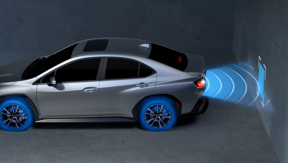 Diagram showing reverse auto braking in action.