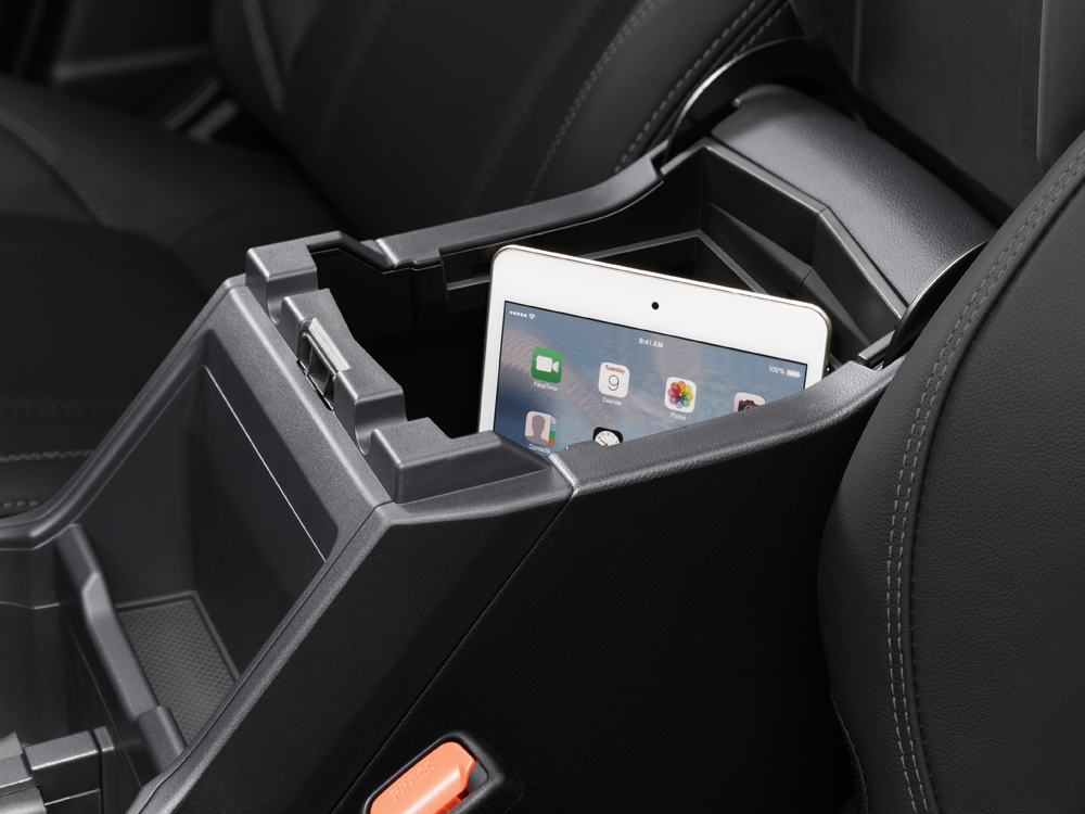 Close up shot of centre console storage for 2024 Forester.