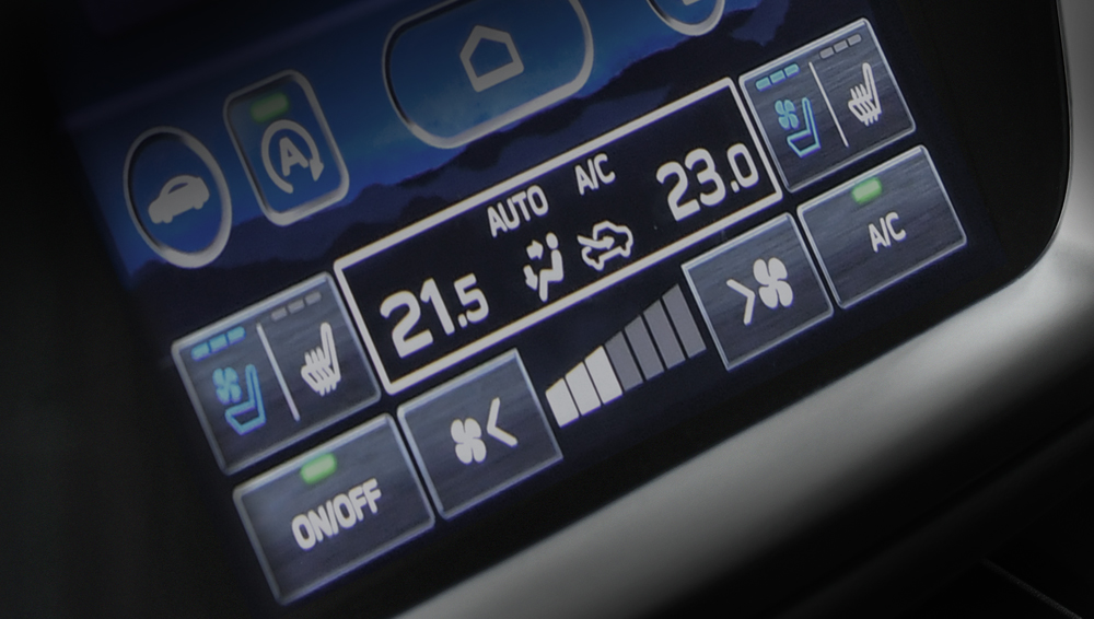 Close up shot of HVAC controls on the Outback infotainment screen.