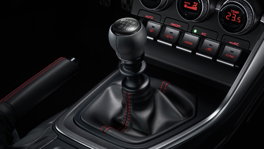 Close up of the BRZ 6-speed manual shifter.