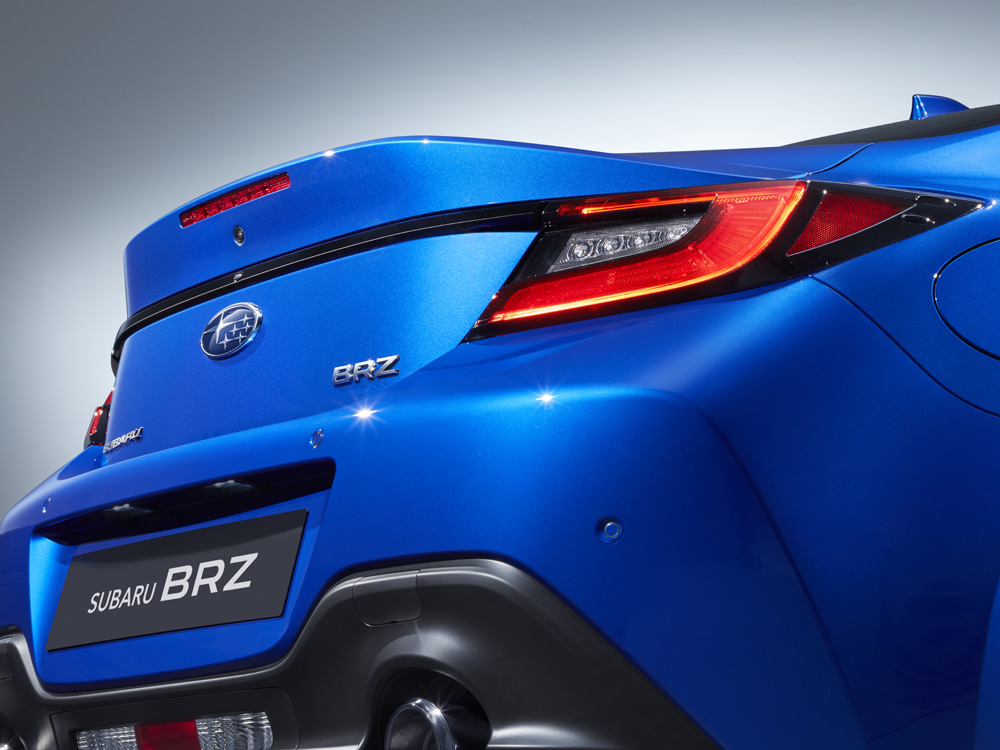 Aerodynamic Rear Trunk Lid