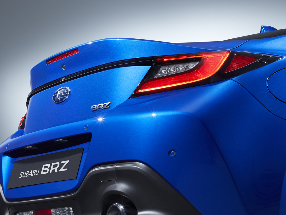 Aerodynamic Rear Trunk Lid