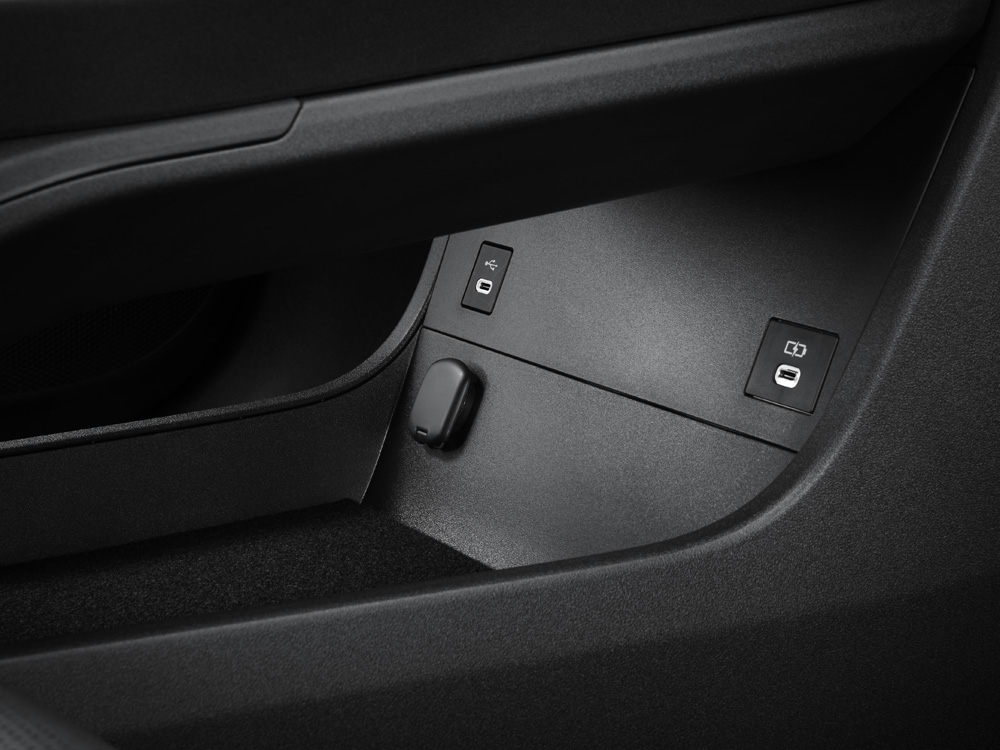 Center Console Storage, 12V Outlet and USB Ports